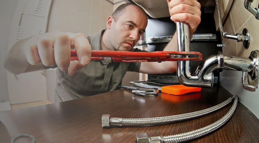 Local tankless water heater installation in Edinburg, IL